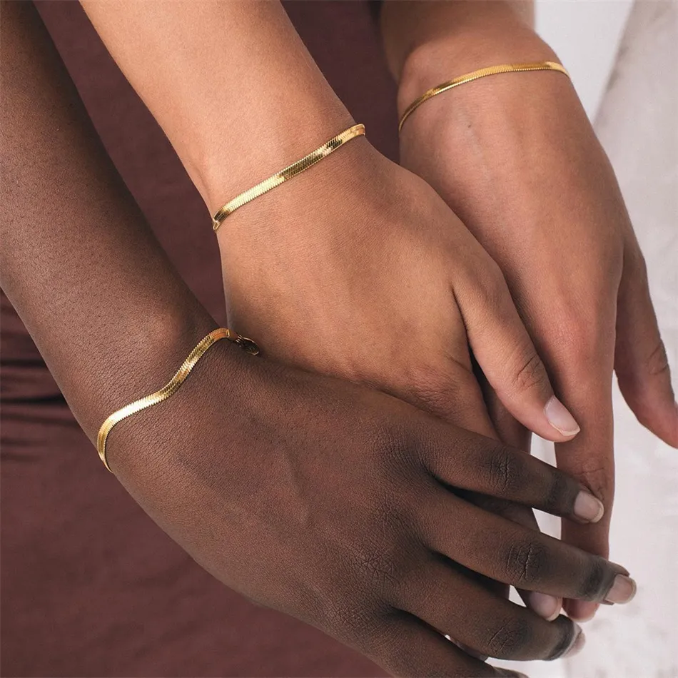 Chelsea Herringbone Bracelet - Image 5