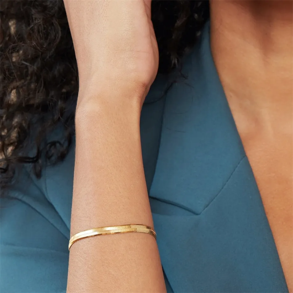 Chelsea Herringbone Bracelet - Image 6