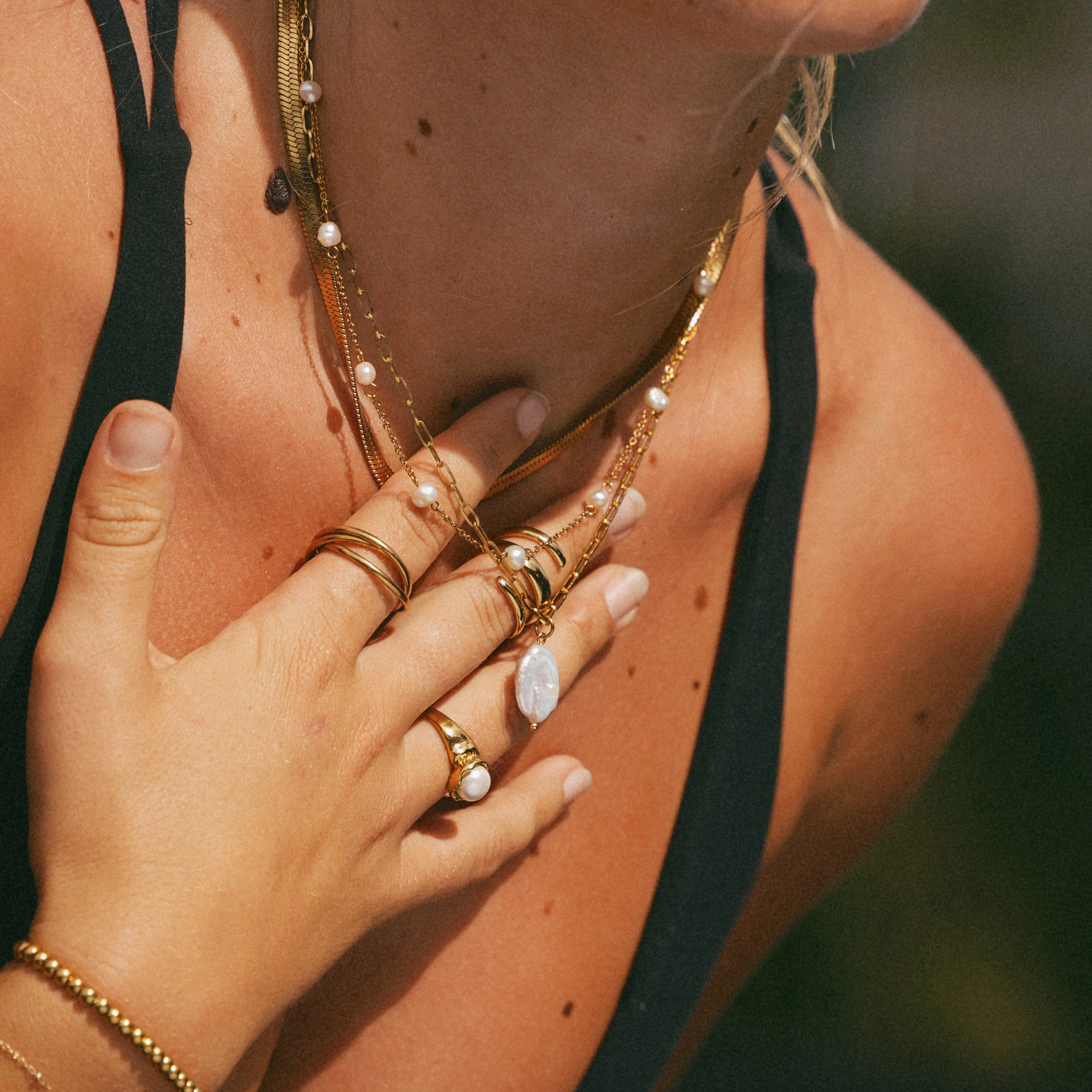 Hanalei Pearl Coin Paperclip Necklace - Image 6