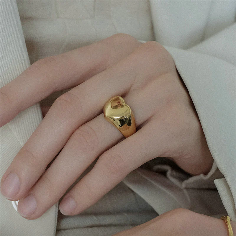 Love Affair Heart Ring - Image 3
